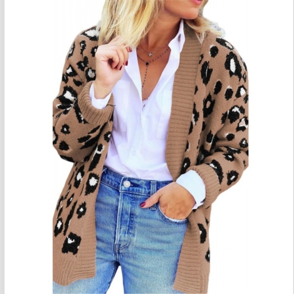 Leopard Print Knit Cardigan